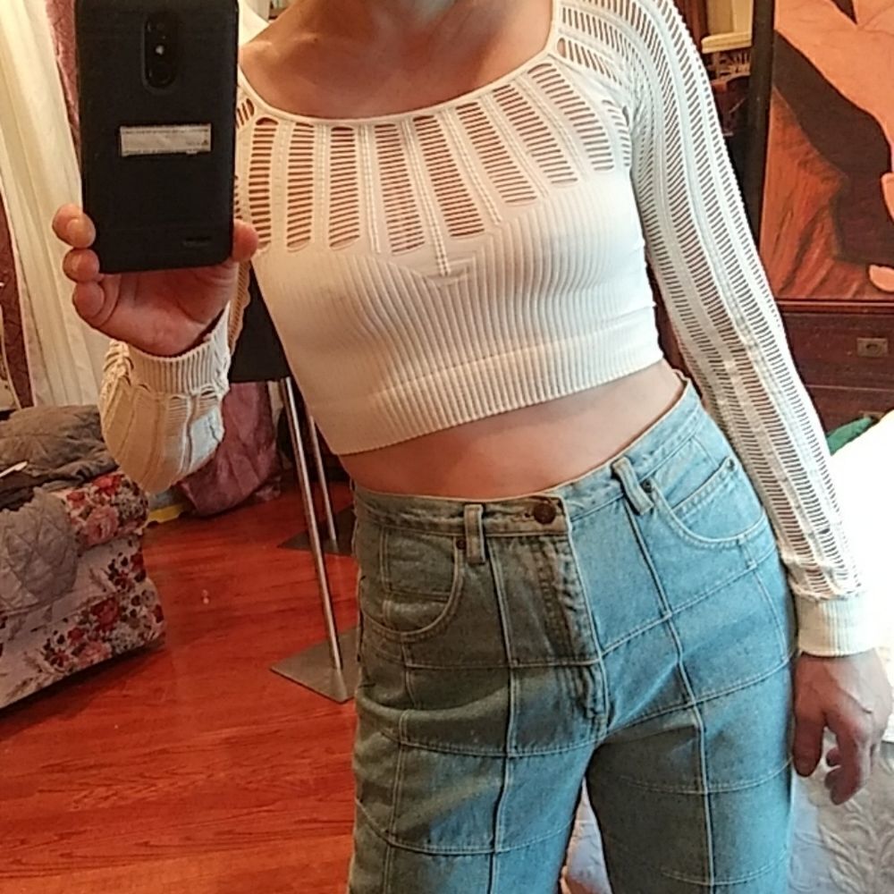 Crop top - Picture 6 of 10